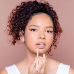 Lapiseira-Retratil-Labial-Lip-Liner-01-Delicada-Vizzela-024g