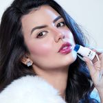 Ice-Stick-Multifuncional-By-Mayara-Cardoso-Catharine-Hill-34g
