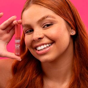 Lip Gloss Labial Butter Bomb Pillowtalk Ruby Kisses 7,8ml