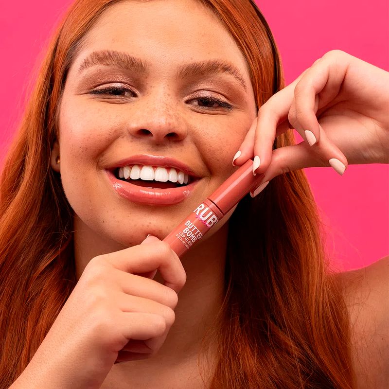 Lip-Gloss-Labial-Butter-Bomb-Snatched-Ruby-Kisses-78ml