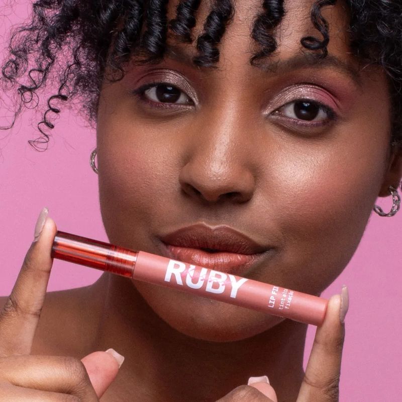 Lip-Fix-Tint-So-Fancy-Ruby-Kisses
