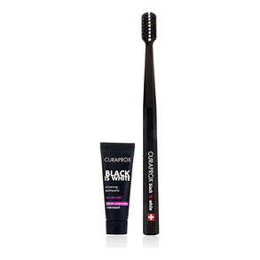 Escova Curaprox Black Is White